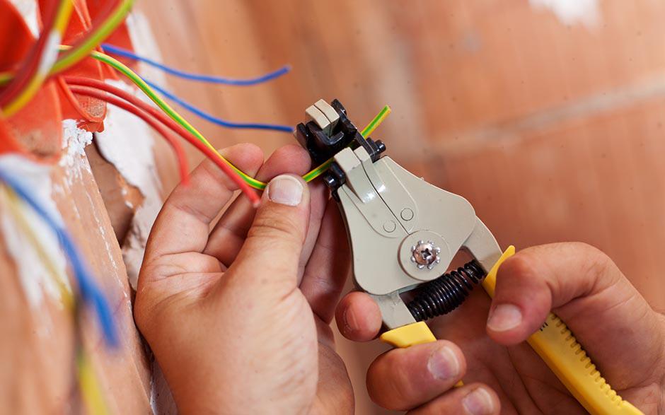 cherche électricien pas cher Neuilly-sur-Seine